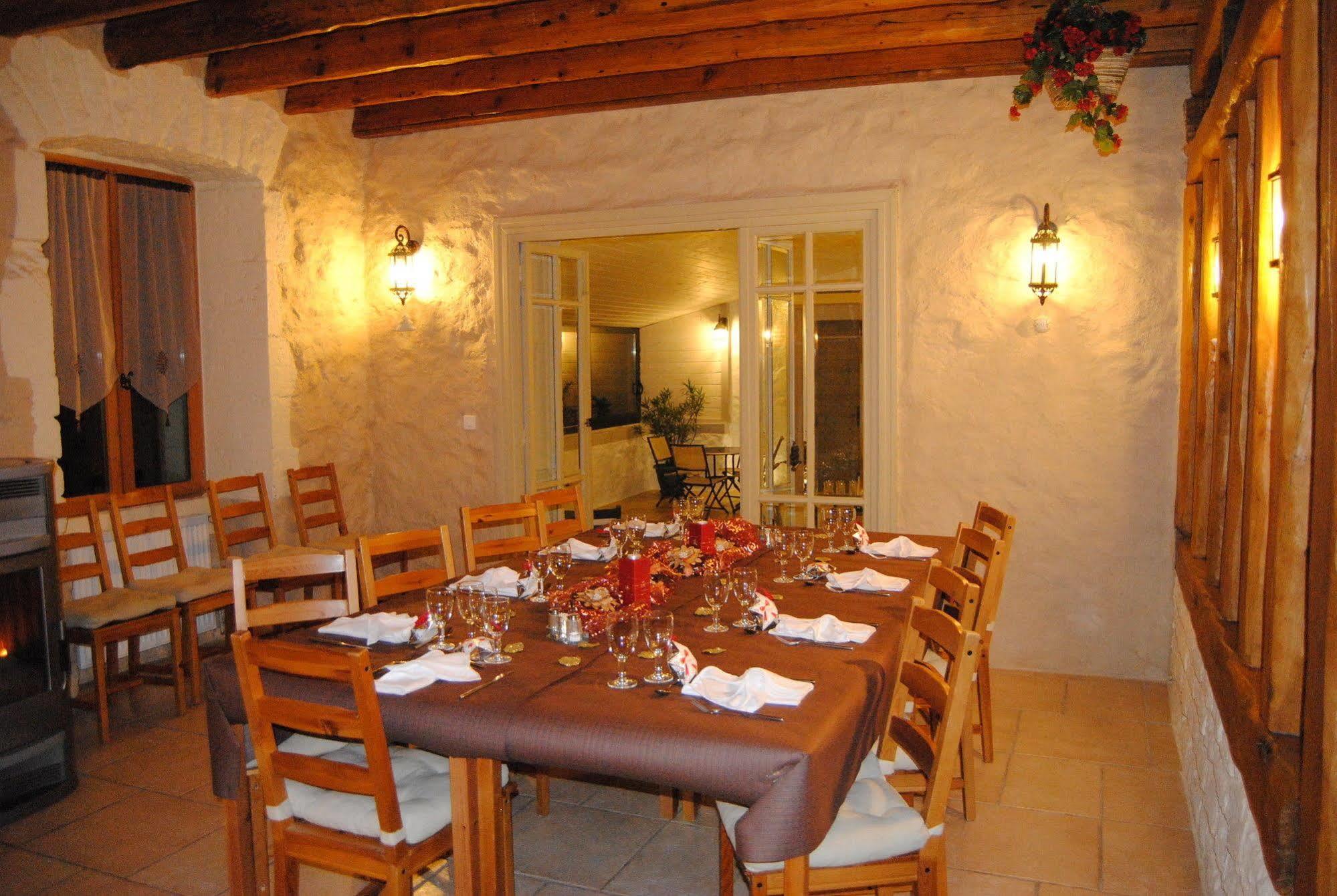 Le Domaine Des Papillons 호텔 Beaujeu-Saint-Vallier-et-Pierrejux 외부 사진